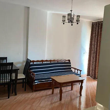 Apartment By The Sea Durres